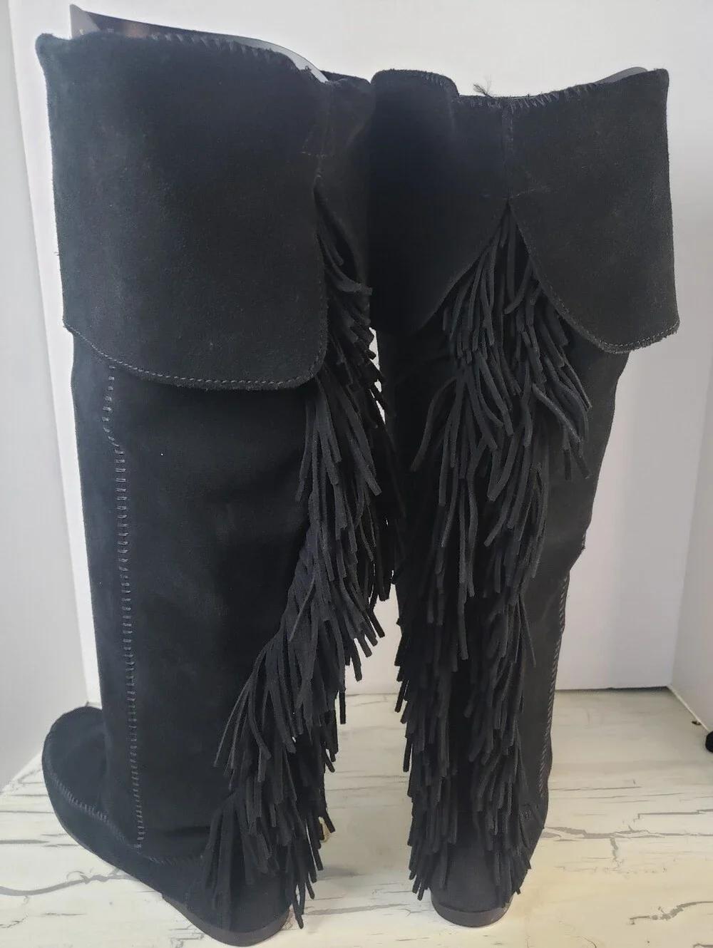 Minnetonka Genuine Suede Leather Over the Knee Boots w/ Fringe - Women's size 10